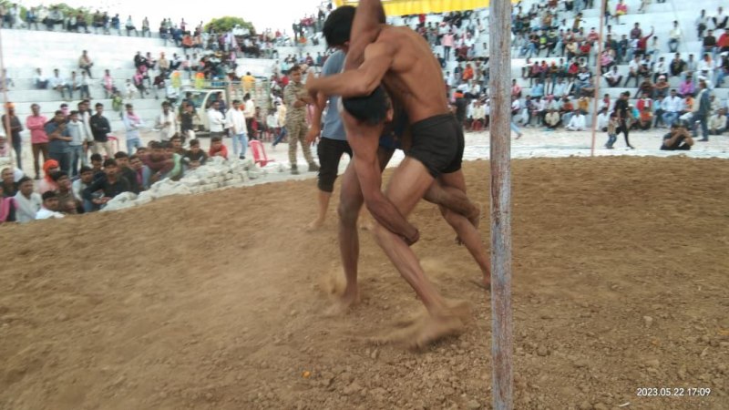 हरियाणा के पहलवान ने दंगल में जीता एक लाख का पुरस्कार