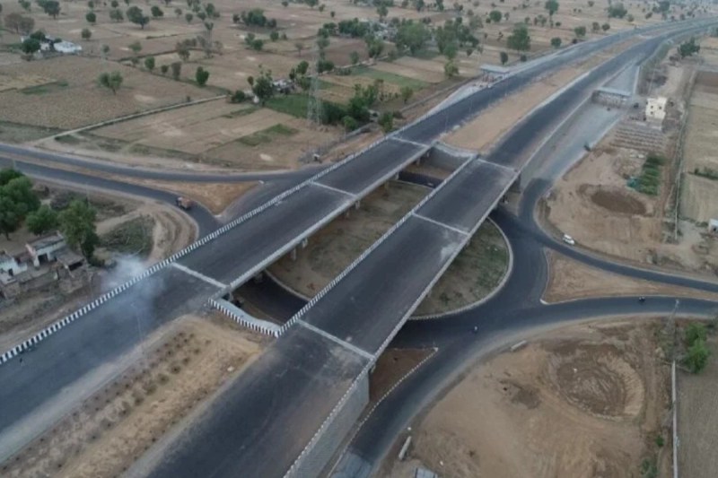 Delhi Mumbai Express Way in Rajasthan Accidents Causalities Speed