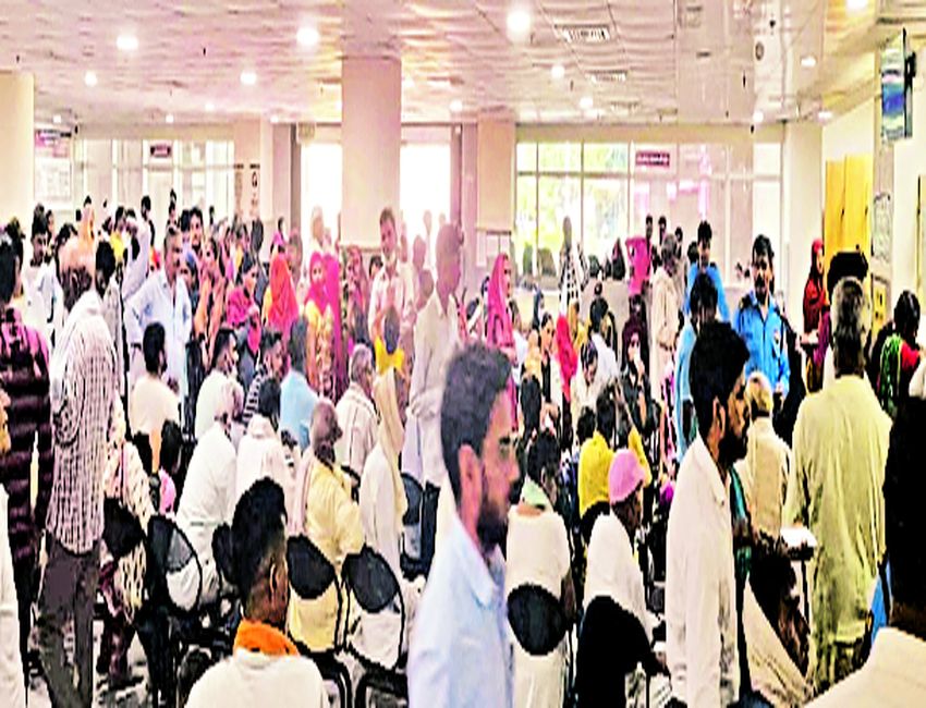 ईएसआईसी मेडिकल कॉलेज मरीजों के लिए बना मददगार