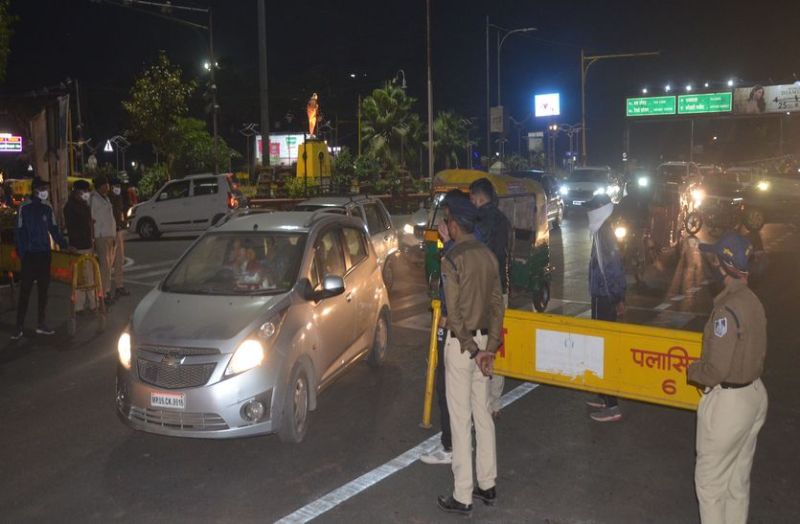 #TrafficProblem: हम ट्रैफिक से परेशान, पुलिस वसूली में मस्त, ई-चालान ऑनलाइन क्यों नहीं?