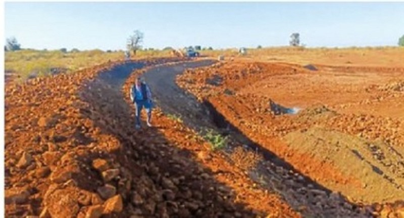 अधूरे पड़े हैं अधिकांश अमृत सरोवर, इस वर्ष बारिश का पानी सहेजना होगा मुश्किल