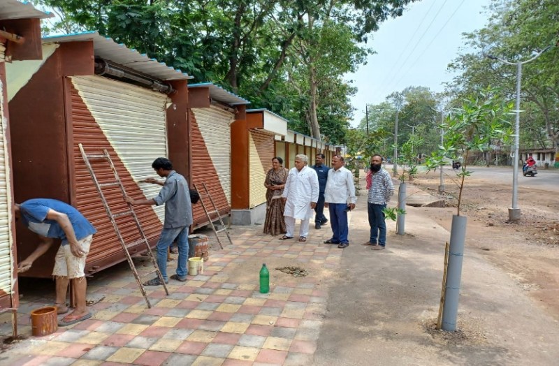भुवनेश्वर की तर्ज पर बनाना था स्पेशल वेंडिंग जोन, इधर लगा दी गुमटियों की कतार, फैलेगी अव्यवस्था