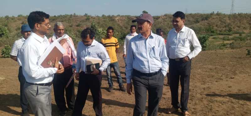Collector engaged in fulfilling Chief Minister's announcement, toured Johila river with technical staff