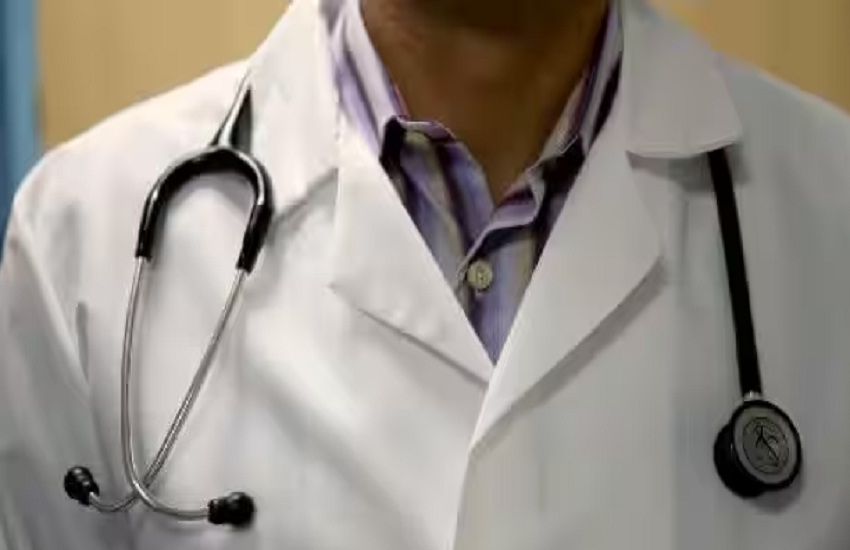 Fake doctor ran away seeing BMO and police, became a millionaire by these methods