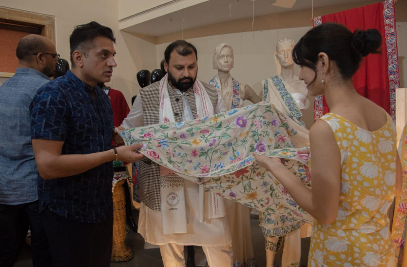 Nift Graduation VIDEO: मेहनत करें और उद्यमी बनें : मनोज कुमार | Patrika News