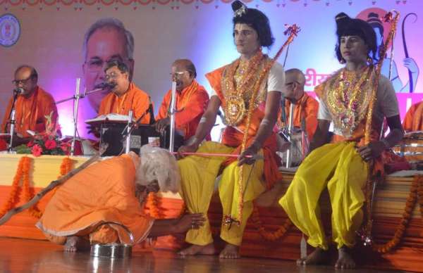 डीडीयू ऑडिटोरियम में शुरू हुई रामायण प्रतियोगिता ्र राम के आदर्शों को जन-जन तक पहुंचाने में मानस मंडलियों की अहम भूमिका