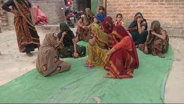 Son shot dead parents in Firozabad