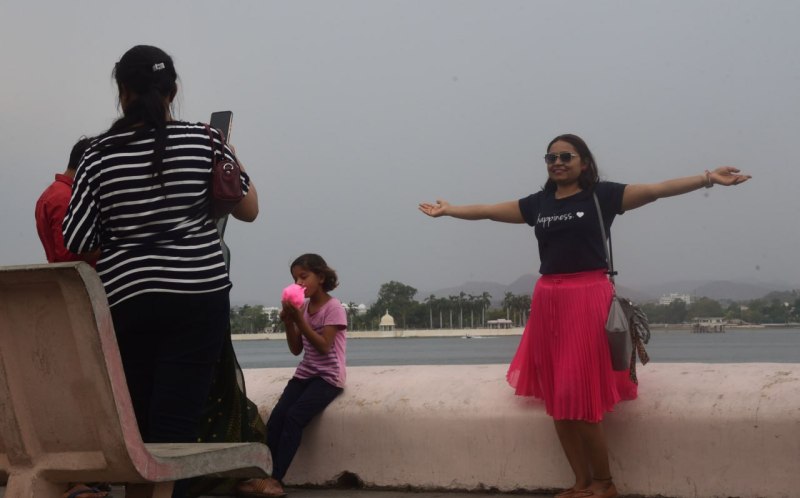 UdaipurWeatherAlert: नौ तपा, नहीं तपा : बादल गरजे, बूंदाबांदी, हवाओं का जोर