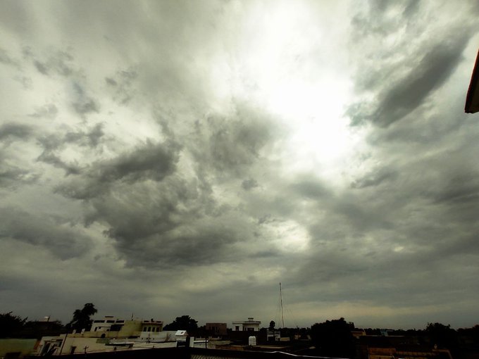 Weather Forecast Heavy Rain Thunderstorm Alert In 9 State In Next 8 Hours