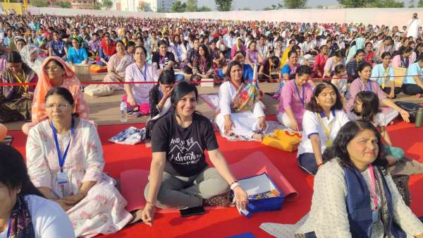 शिविर में लोगों को जीवन को शक्तिशाली बनाने, स्वास्थ्य, संकल्प और विवेक पैदा करने वाले तरीके बताए गए।