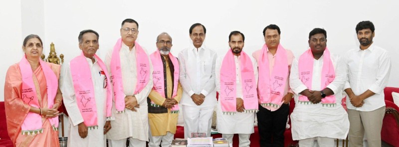 महाराष्ट्र के बाद मध्यप्रदेश की ओर कदम बढ़ाए केसीआर ने