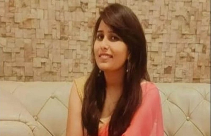 BCom student committed suicide by hanging herself, was troubled by this act of the youth, police engaged in investigation