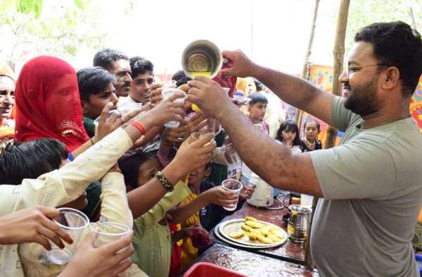 निर्जला एकादशी पर आस्था स्थलों पर लगा रहा मेला