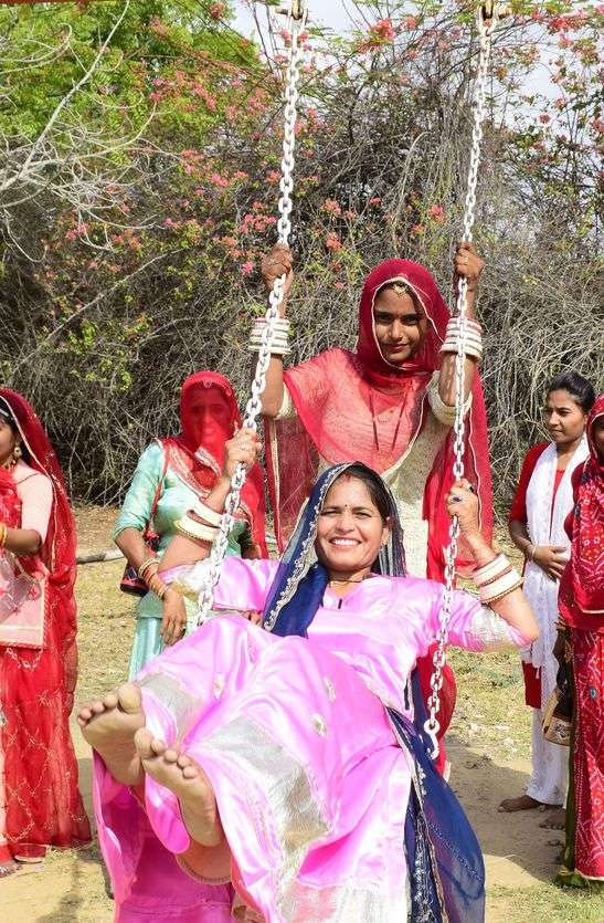 निर्जला एकादशी पर आस्था स्थलों पर लगा रहा मेला