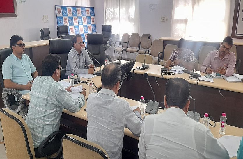 अवैध खनन कर्ताओं के विरूद्ध एफआईआर व पेनल्टी राशि वसूलने में भीलवाड़ा अव्वल