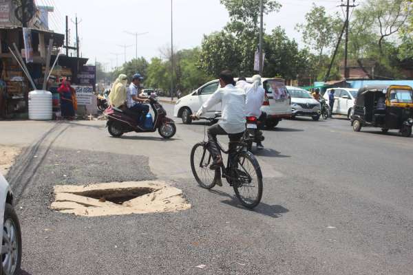very dangerous  many potholes 
