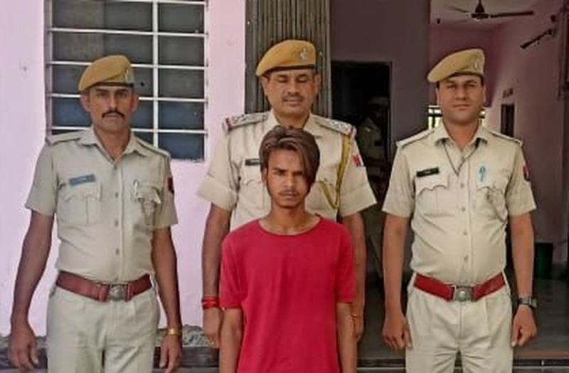 आइसक्रीम दिलाने के बहाने 13 साल की बालिका को ले गया, रातभर रखा और किया रेप