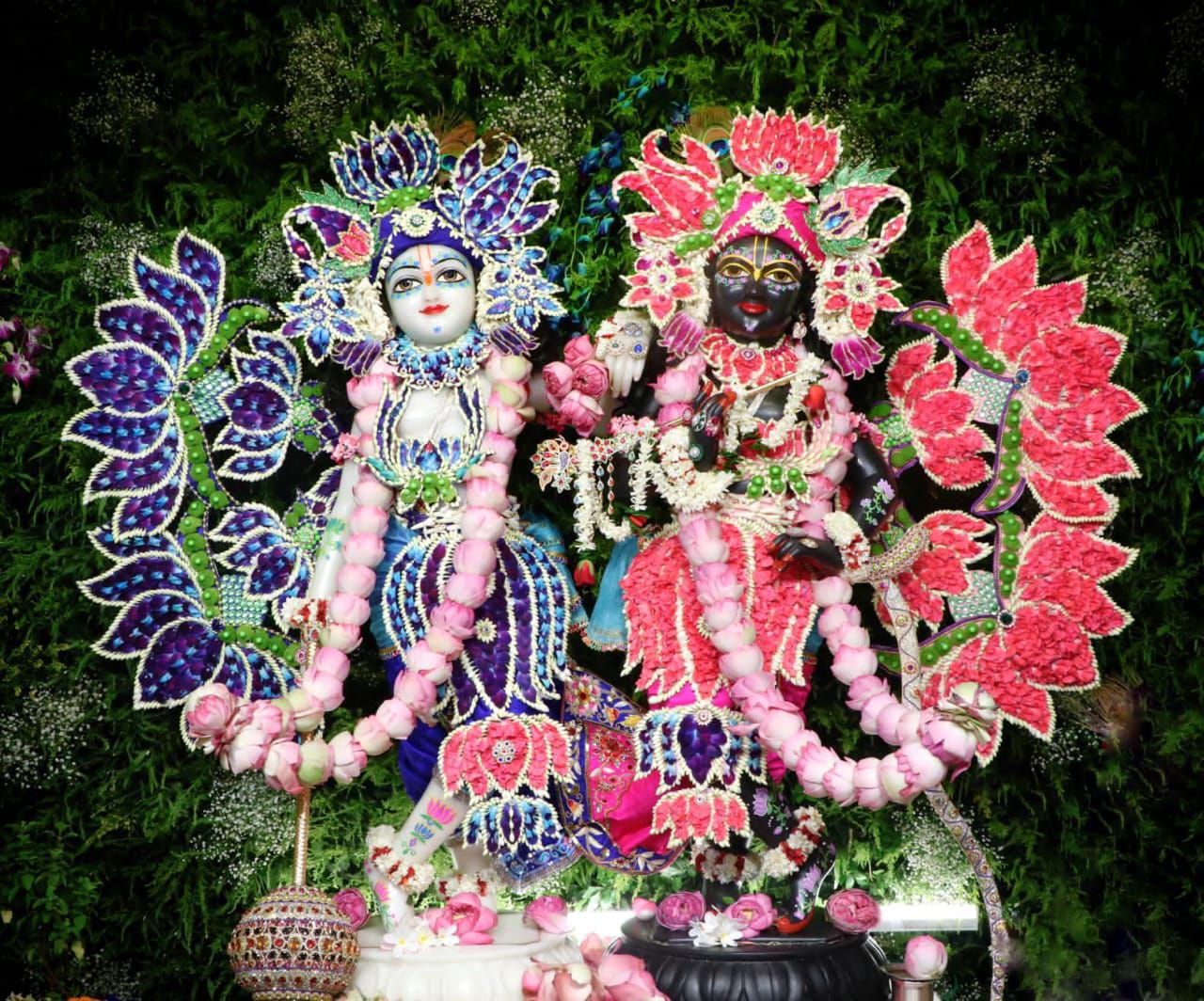 पश्चिम बंगाल की तर्ज पर राजधानी में मनाया पानीहाटी चिड़ा दही महोत्सव