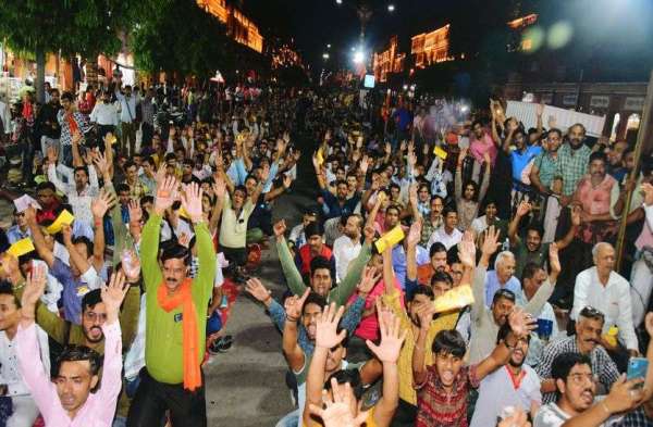 सांगानेरी गेट पूर्वमुखी हनुमान मंदिर जौहरी बाजार
