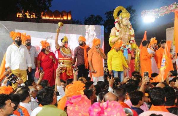 सांगानेरी गेट पूर्वमुखी हनुमान मंदिर जौहरी बाजार