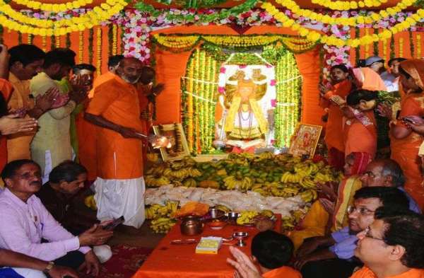 सांगानेरी गेट पूर्वमुखी हनुमान मंदिर जौहरी बाजार