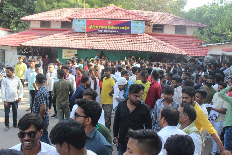 The fight for supremacy stopped after coming to the police station