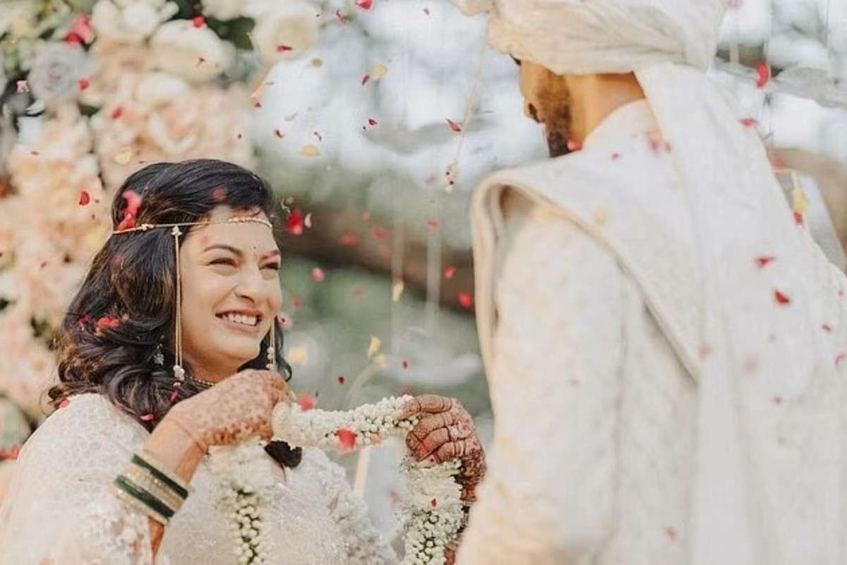 ruturaj-gaikwad-and-utkarsha-pawar-wedding3.jpg
