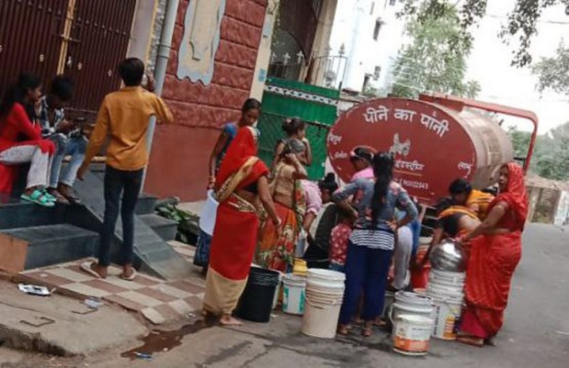 Amrit mission in 45 out of 70 wards of the capital, 32 tankers running