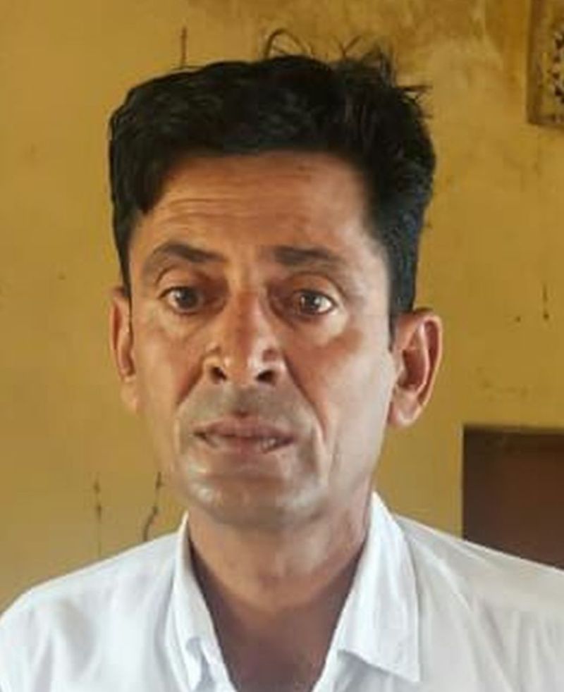 भाई की शादी में जाने से पहले 50 हजार रिश्वत लेते आरआइ गिरफ्तार