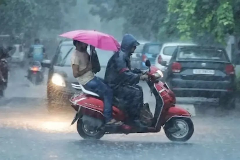 monsoon latest update weather forecast imd rainfall alert thunderstorm heavy rain cyclone alert
