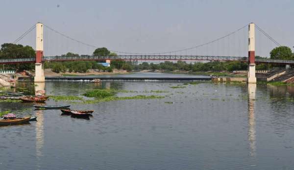 खारुन नदी: जीवनदायिनी खुद जूझ रही जिंदगी के लिए