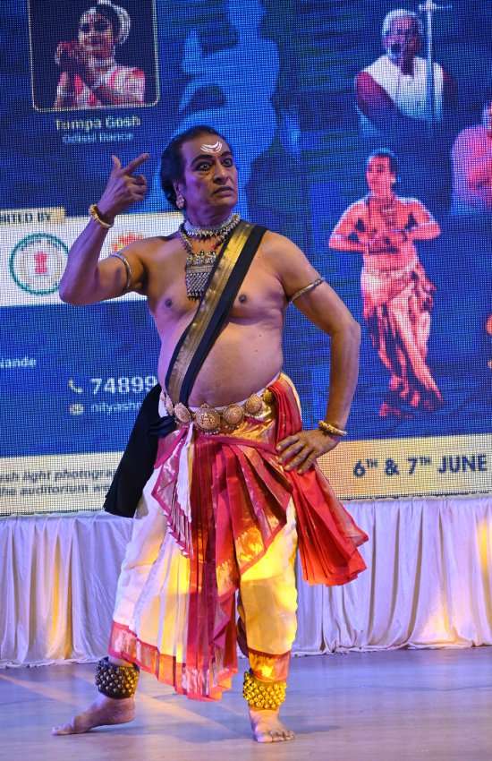 कुचिपुड़ी गुरु पद्मश्री जयराम राव की प्रस्तुति, देखें तस्वीरें 