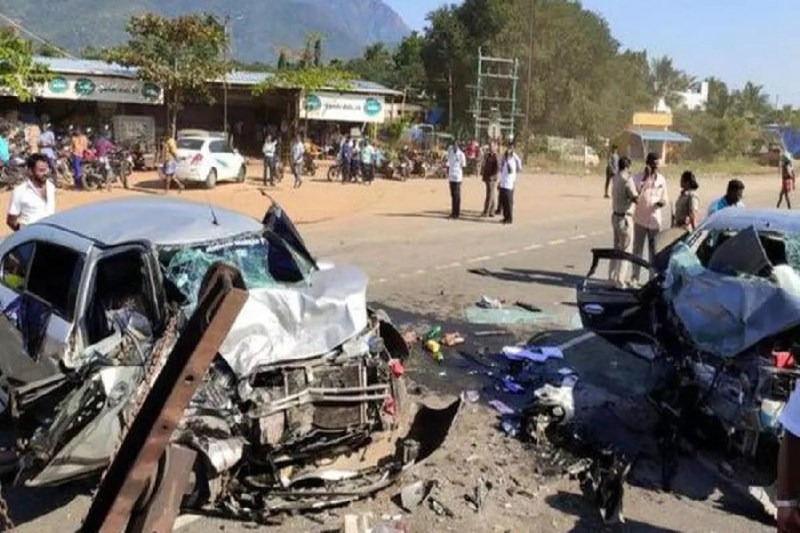 आपकी बात, जुर्माना बढ़ाने के बावजूद सड़क हादसों में कमी क्यों नहीं आ रही?