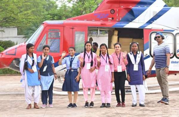 CG Board Toppers Helicopter Joy Ride