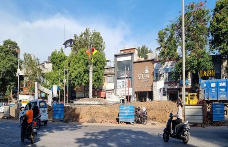 Surat/ नवजीवन सर्किल को छोटा करने का काम शुरू