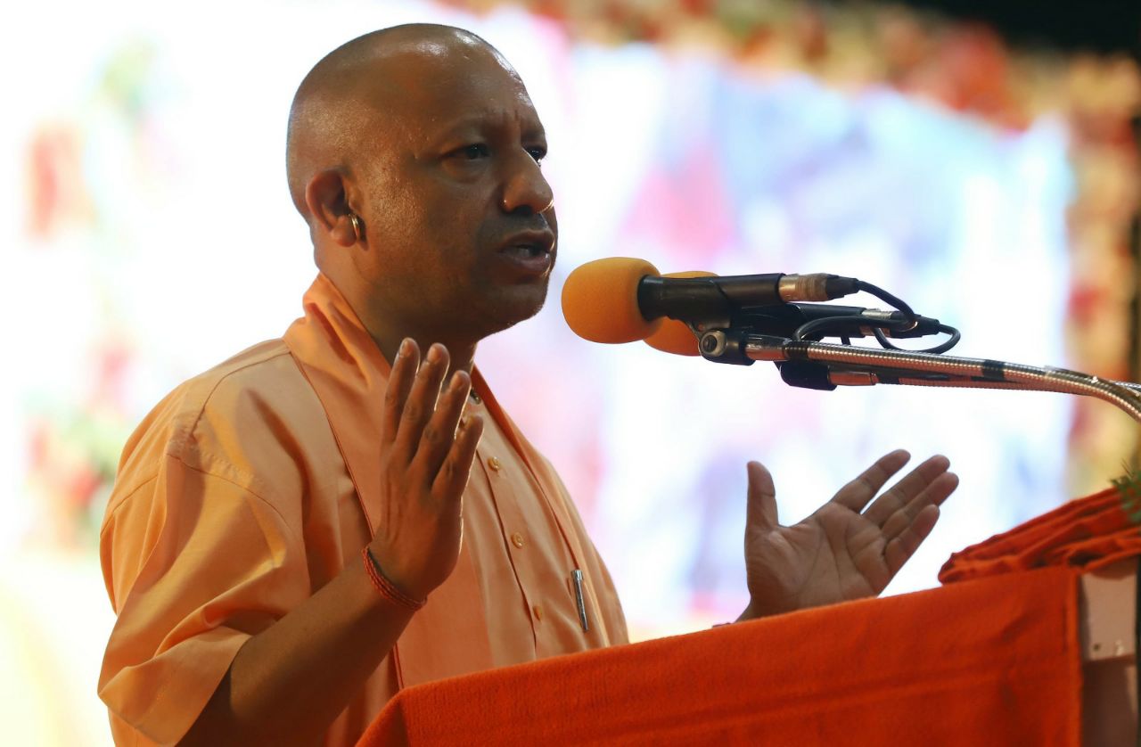 योगी को विरासत में मिला है देश प्रेम का संस्कार