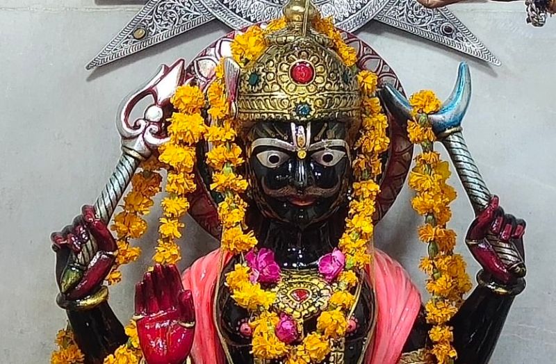 न्याय के देवता शनिदेव 4 माह 19 दिन चलेंगे उलटी चाल, इन राशियों के लिए सुख-समृद्धि