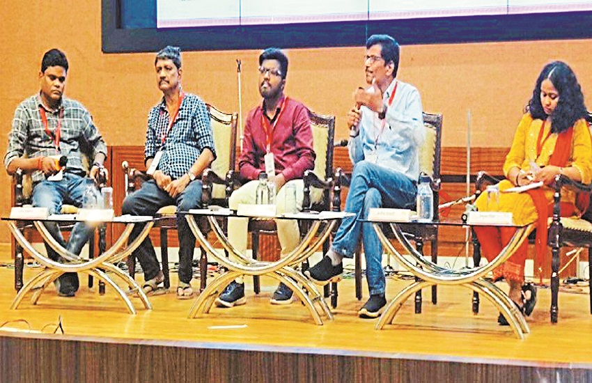 छत्तीसगढ़ी को बनाएं शिक्षा का माध्यम