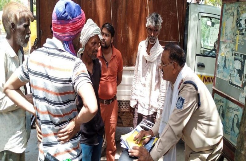 हाथ में लगी मेहंदी भी नहीं छूटी और छूट गया साथ