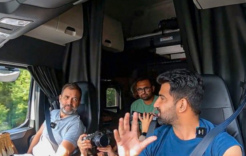 rahul_gandhi_us_truck_yatra.jpg