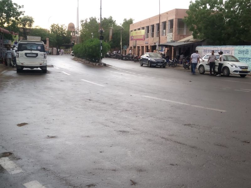 चक्रवात : अगले 24 घंटों में बाड़मेर सहित 5 जिलों में भारी बरसात की चेतावनी, रेड अलर्ट