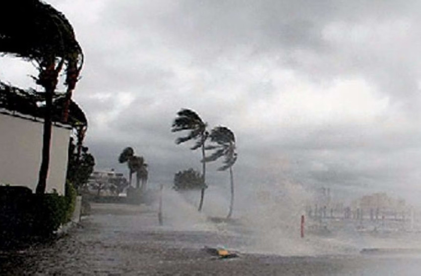 Cyclone Biparjoy LIVE: Heavy Rainfall expected in Rajasthan, IMD Alert