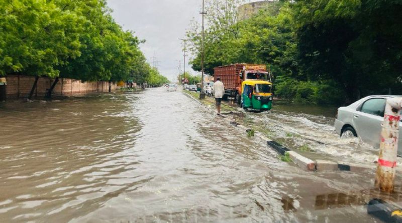 एसडीआरएफ की 11 व एनडीआरएफ की 1 टीम तैनात