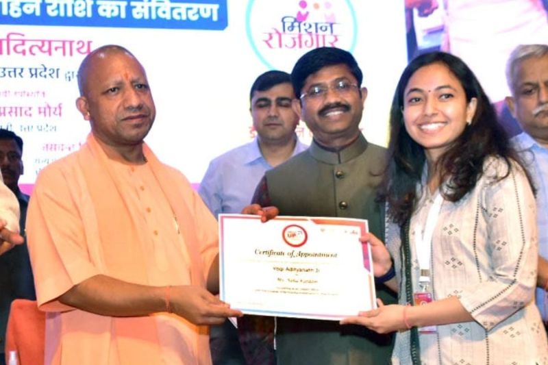 cm-yogi-claims-in-up-goons-don-t-even-ask-for-donations