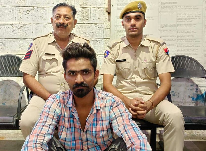 हिस्ट्रीशीटर ने चुराए थे सूने माकान से आभूषण
