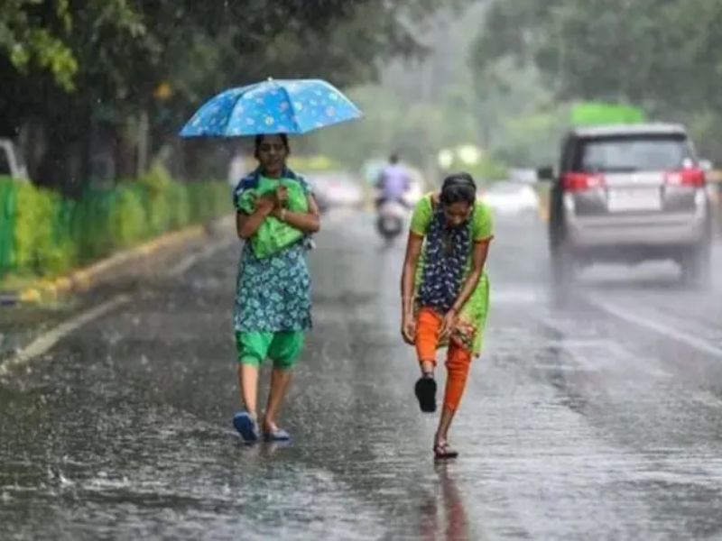 Weather Changed Heavy Rain and Storm in UP