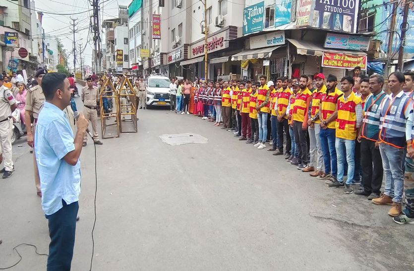 पुलिस मित्र संभालेंगे महाकाल सवारी में क्राउड मैनेजमेंट