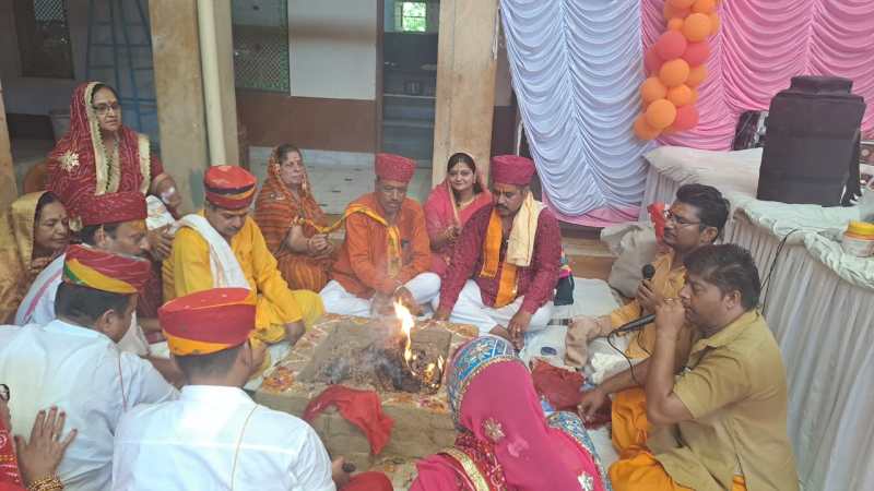 Video: मनुष्य का सबसे बड़ा शत्रु अहंकार है, अंहकार ही अंधकार का मार्ग : संत तारा देवी