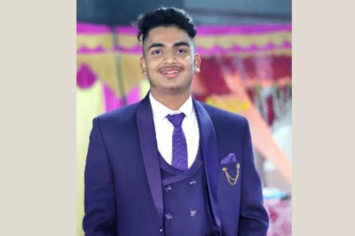 Student stabbed to death in DU South Campus