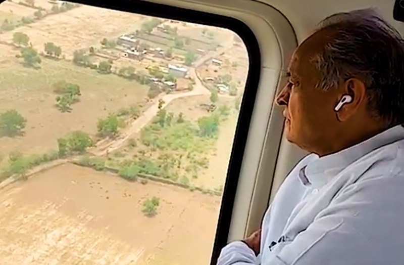 Biporjoy Cyclone Effect CM Ashok Gehlot did aerial survey in Barmer